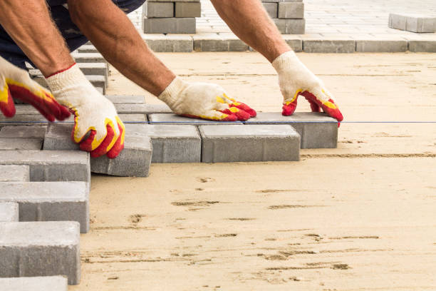 Best Local Driveway Pavers  in Ishpeng, MI
